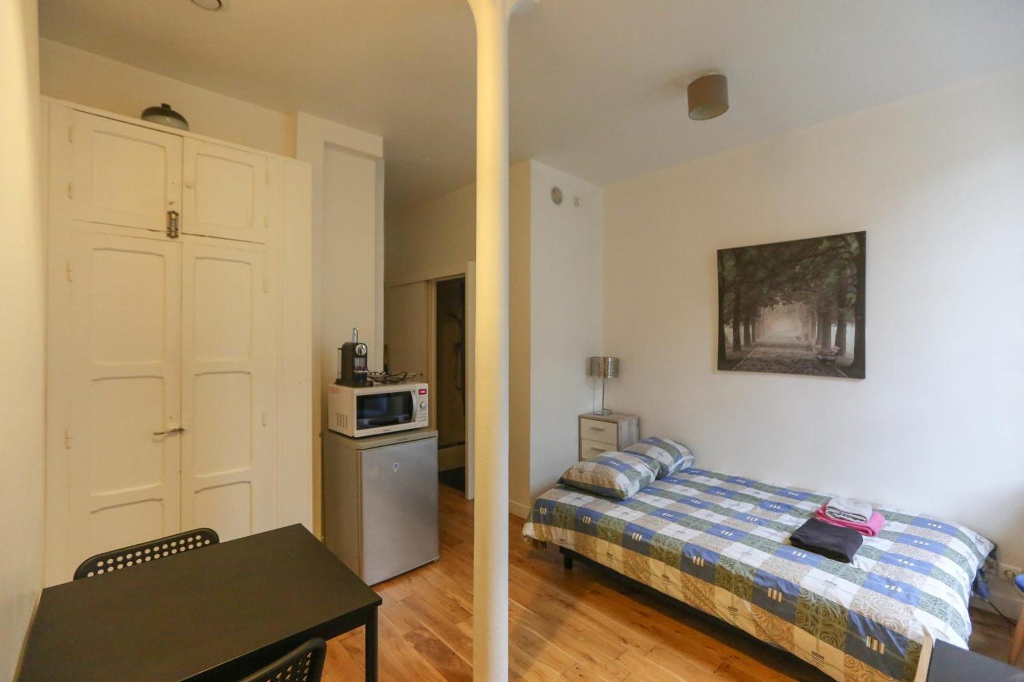 Nice And Comfortable Studio Apartment Paris Eksteriør bilde